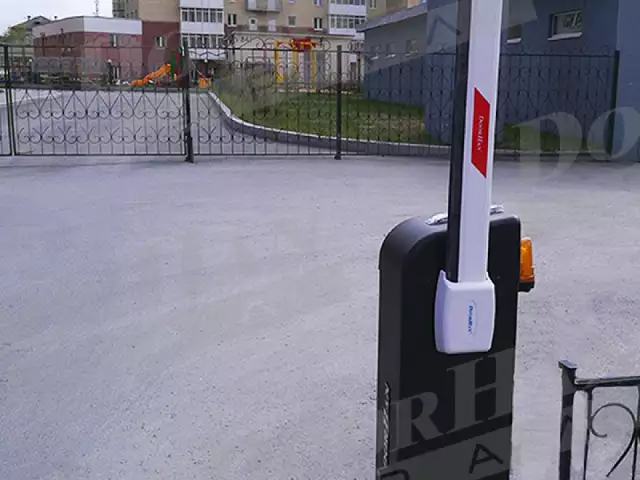 Автоматический шлагбаум на въезде на территорию ТСЖ, фото 3