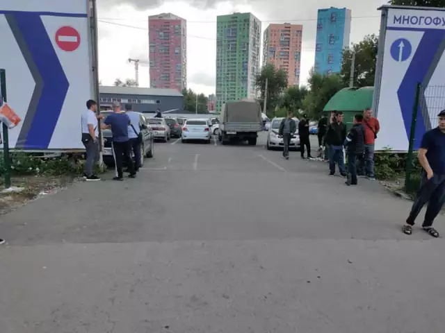 Автоматический шлагбаум на въезд на парковку, фото 1