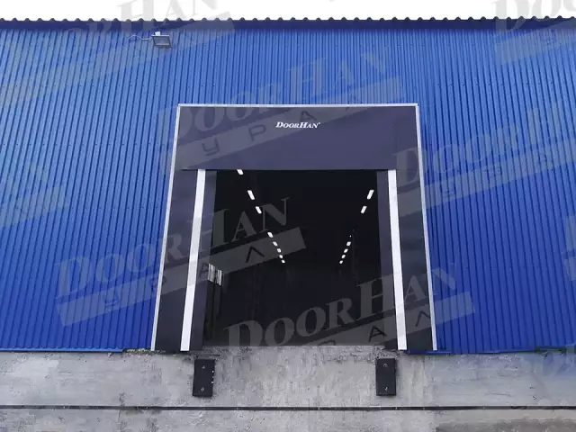 Герметизаторы проёмов для складского комплекса, фото 1