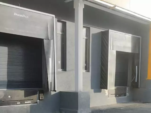 Перегрузочное оборудование для складского торгового помещения, фото 2