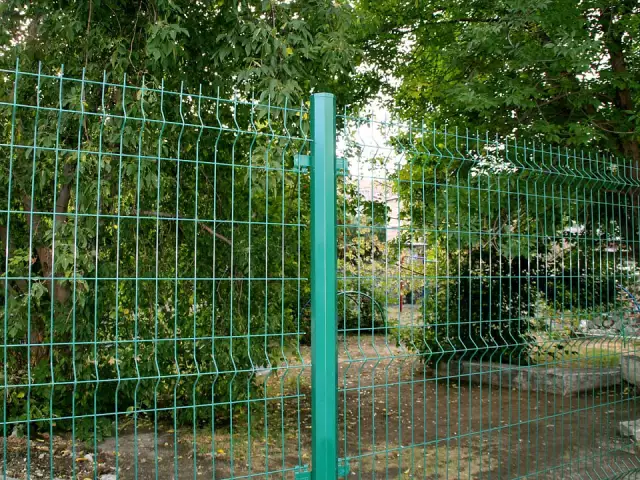 Секционный 3d забор во двор многоквартирного дома, фото 3