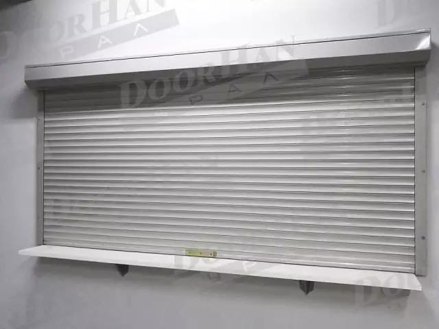 Рольставни DoorHan белого цвета с ручной механической системой открывания, фото 1