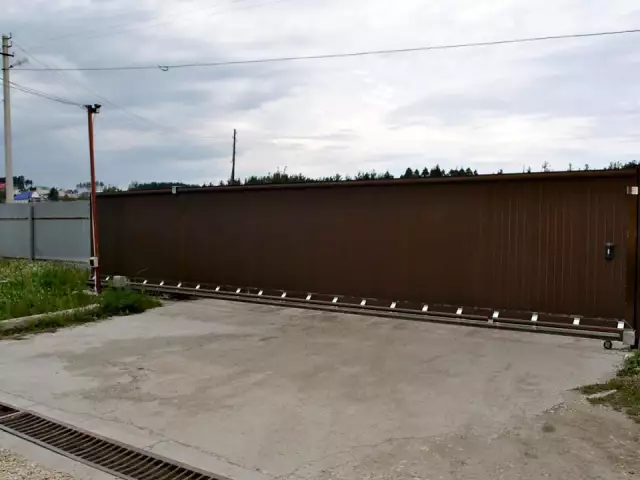 Широкие сдвижные ворота для промышленной территории, фото 3