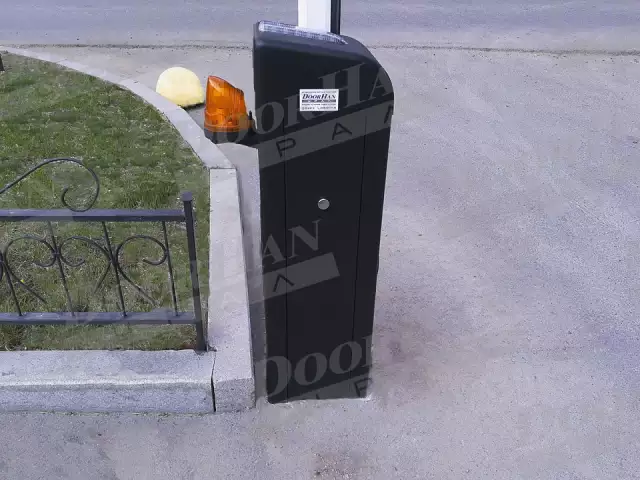 Автоматический шлагбаум на въезде на территорию ТСЖ, фото 2